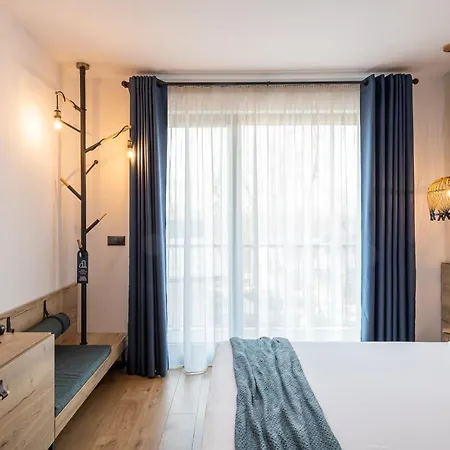 утопия форест Хотел 3*