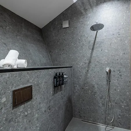 утопия форест Бургас