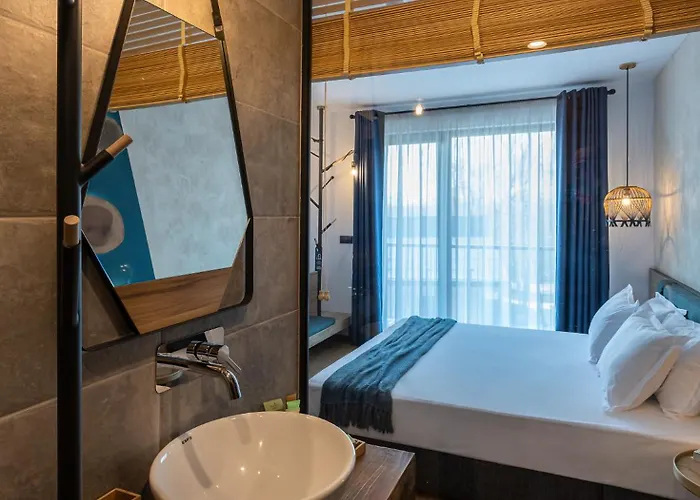 Utopia Forest Hotel 3*