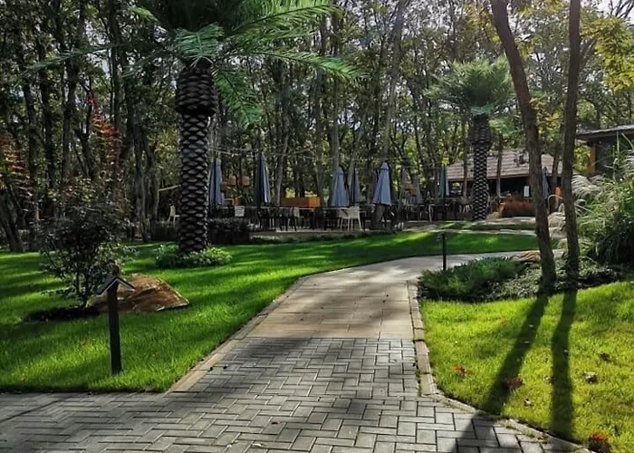 Utopia Forest 3* Бургас