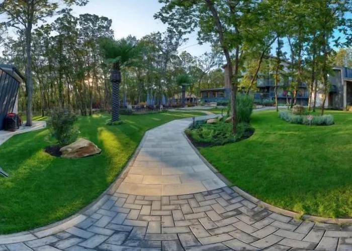 Utopia Forest 3* Burgas