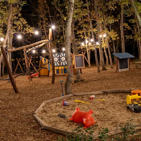 Utopia Forest Hotel 3*