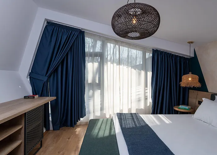 호텔 Utopia Forest 3*